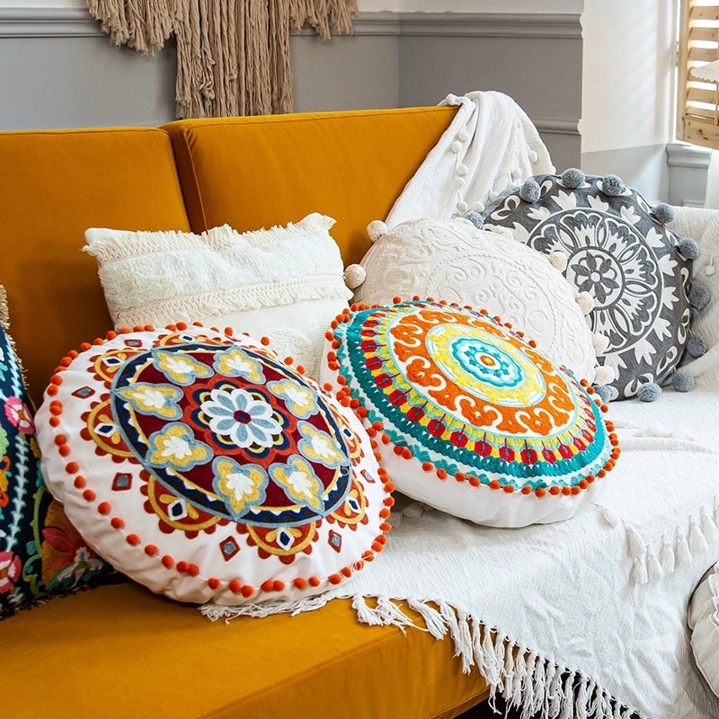 Trendy Geometric Cotton Pillow Covers for Home Decor|Home Textiles and Bedding