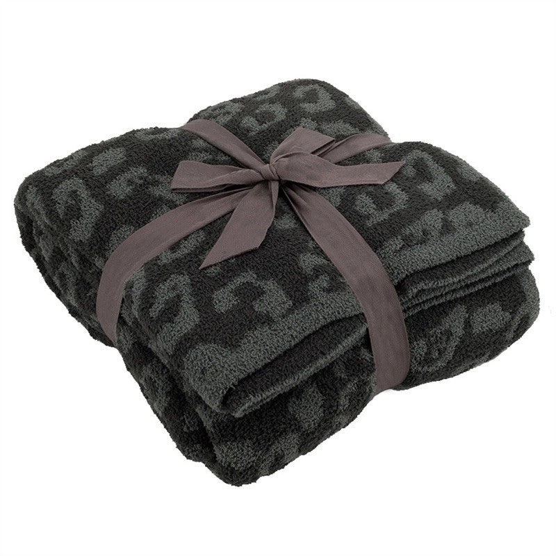 Leopard Print Polyester Throw Blanket for Couch and Sofa | Home Decor & Bedding