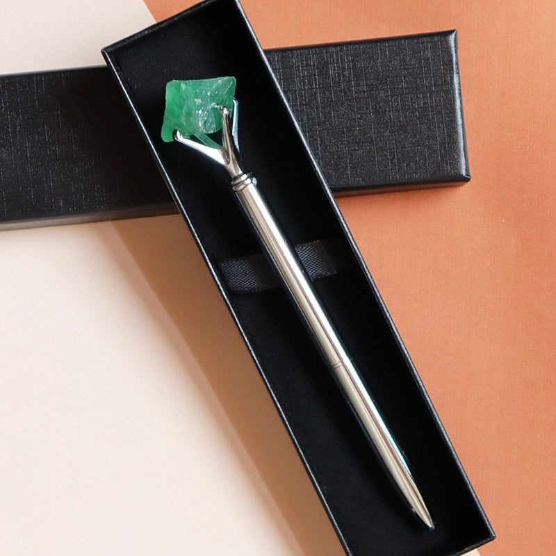 Geometric Crystal Minimalist Pendant Necklace for Casual and Party Wear|Jewelry & Accessories