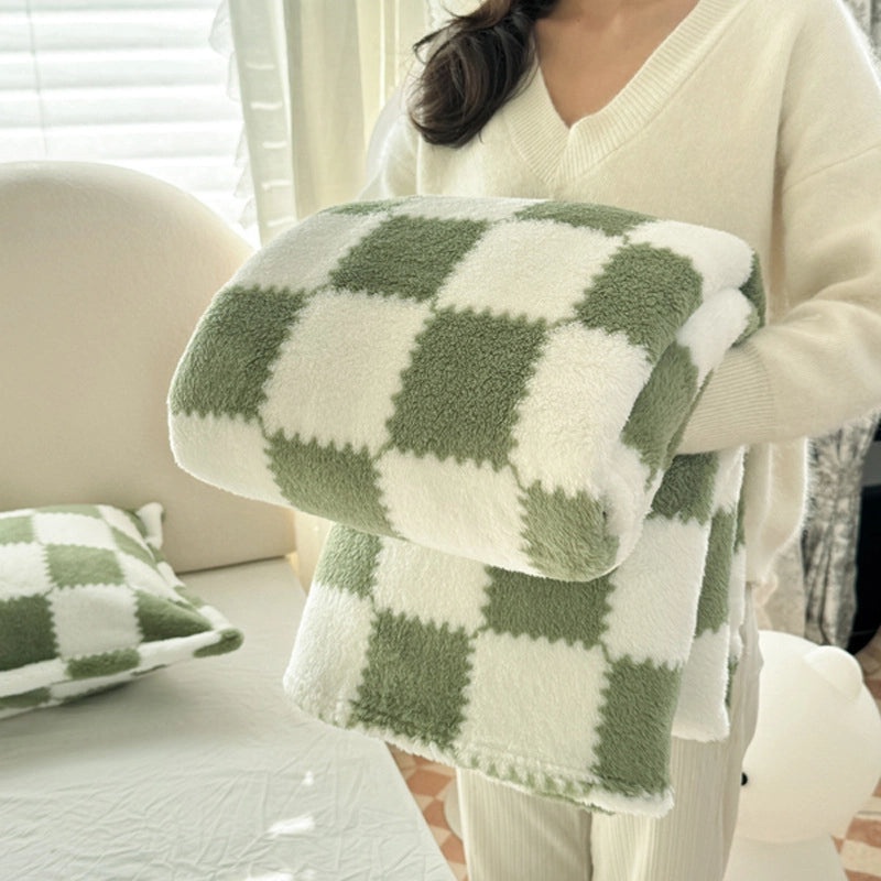Elegant Casual Flannel Throw Blanket with Glam Lattice Pattern | Home Decor & Throw Blankets