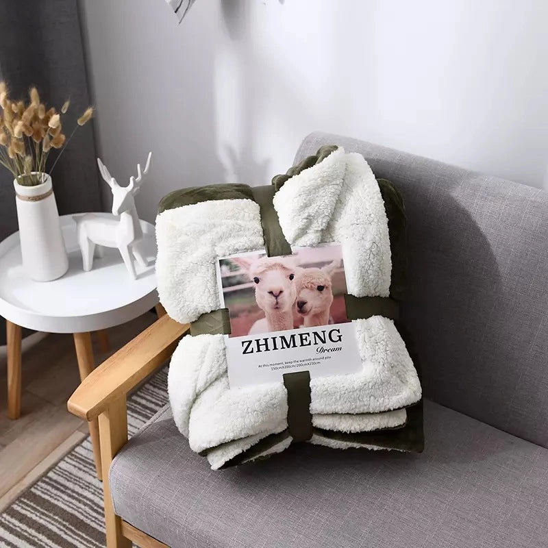 Cozy Retro Polyester Throw Blanket in Solid Color|Home Decor & Bedding