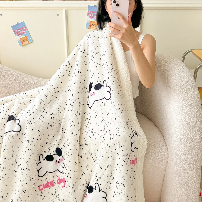 Cozy Heart-Shaped Animal Print Milk Fiber Blanket for Bedding | Home Textiles & Bedding