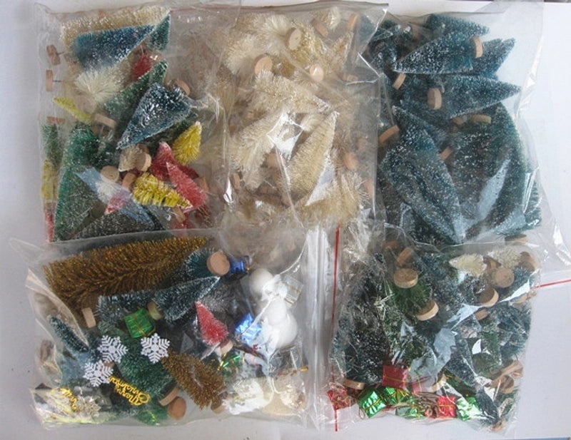 Mini Christmas Tree Gift Bags in Blue & Green | Christmas Decorations