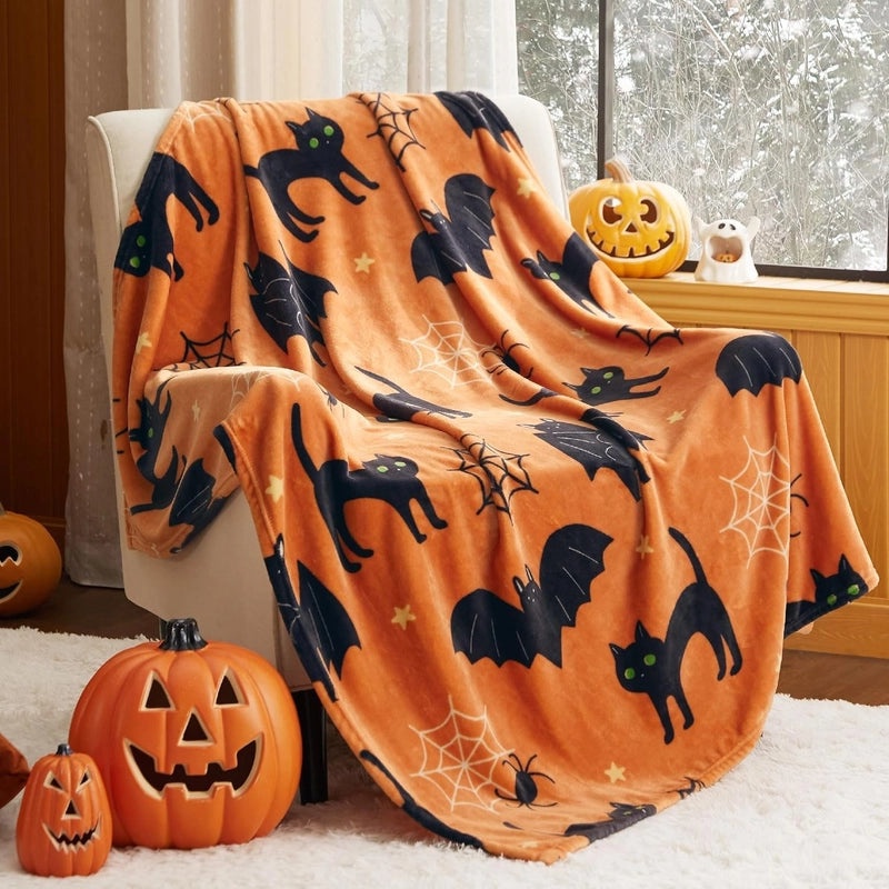 Halloween Bat Pattern Polyester Throw Blanket | Home Decor & Bedding