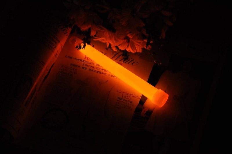 6-inch Fluorescent Glow Stick with Hook for Outdoor Camping Emergency Night Light|Outdoor Recreation & Camping Gear