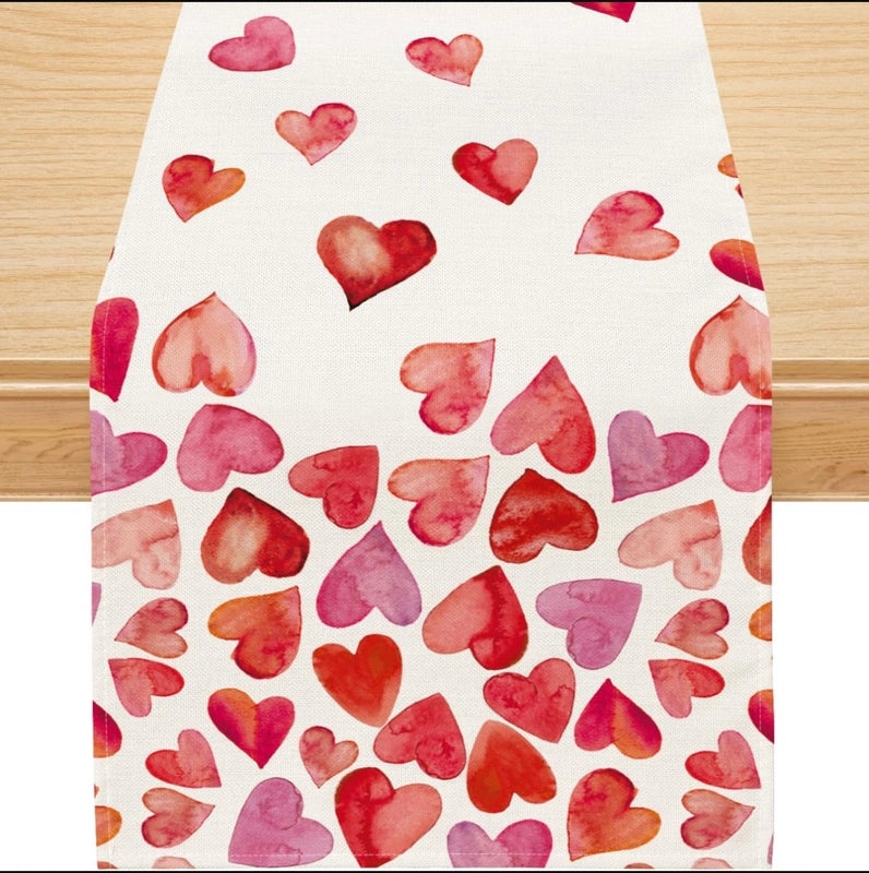 Valentine's Day Elegant Minimalist Heart Letter Polyester Tablecloth | Home Decor