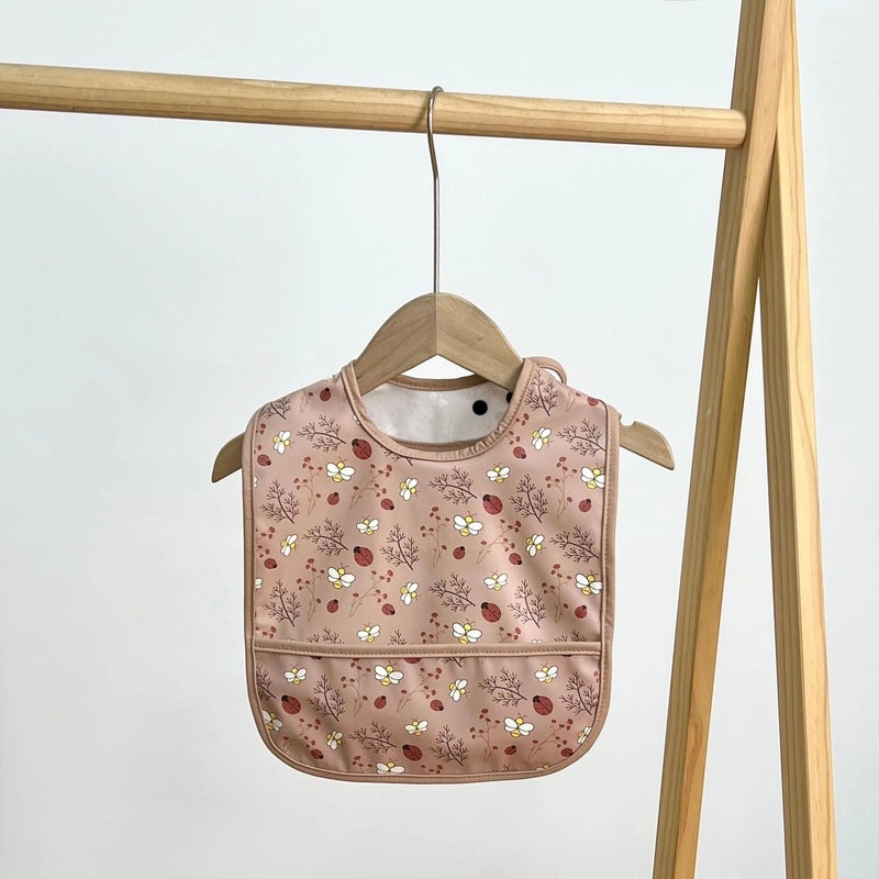 Waterproof Baby Bib with Cartoon Print Sleeveless PU Spit Bag Soft Infant Feeding Accessory|Baby Accessories