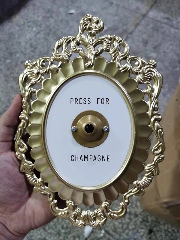 Minimalist Iron Letter Wall Art for Casual Elegant Home Decor|Wall Art & Decor