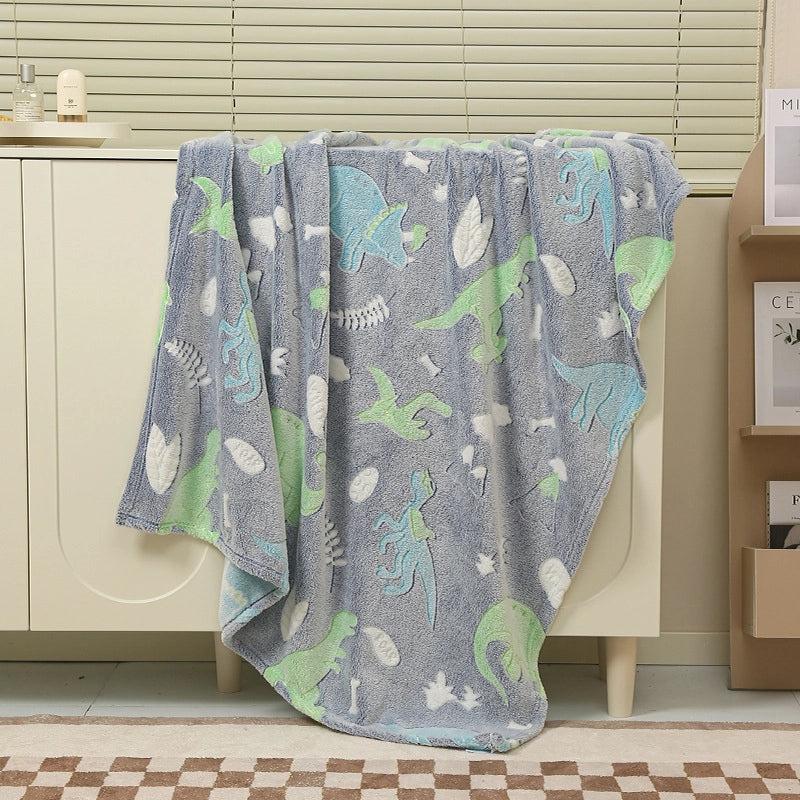 Adorable Dinosaur and Star Pattern Flannel Blanket for Cozy Bedding|Home & Living Bedding