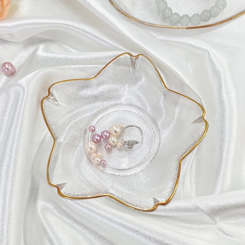 Minimalist Solid Color Glass Plate for Everyday Use | Tableware and Dining Accessories