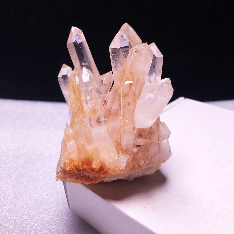 Retro Minimalist Irregular Crystal Decorative Ornament|Home Decor