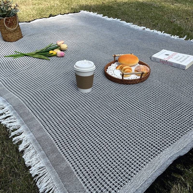 Waterproof Camping Blanket Picnic Mat Moisture-resistant Outdoor Lawn Rug Foldable Travel Blanket|Outdoor Camping Gear