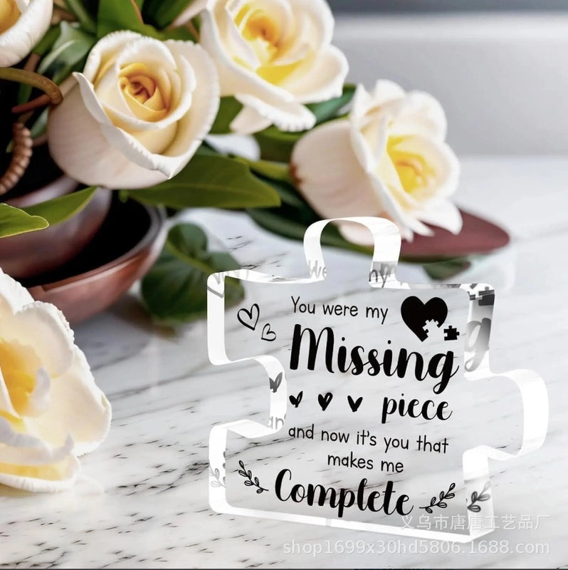 Charming Letter Flower Acrylic Ornament for Home Decor|Home Decor & Gifts