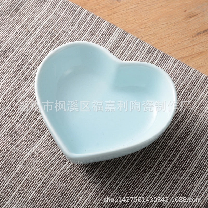 Japanese Heart-Shaped Ceramic Small Dipping Dish for Seasoning Dessert Snack | Kitchenware & Tableware
