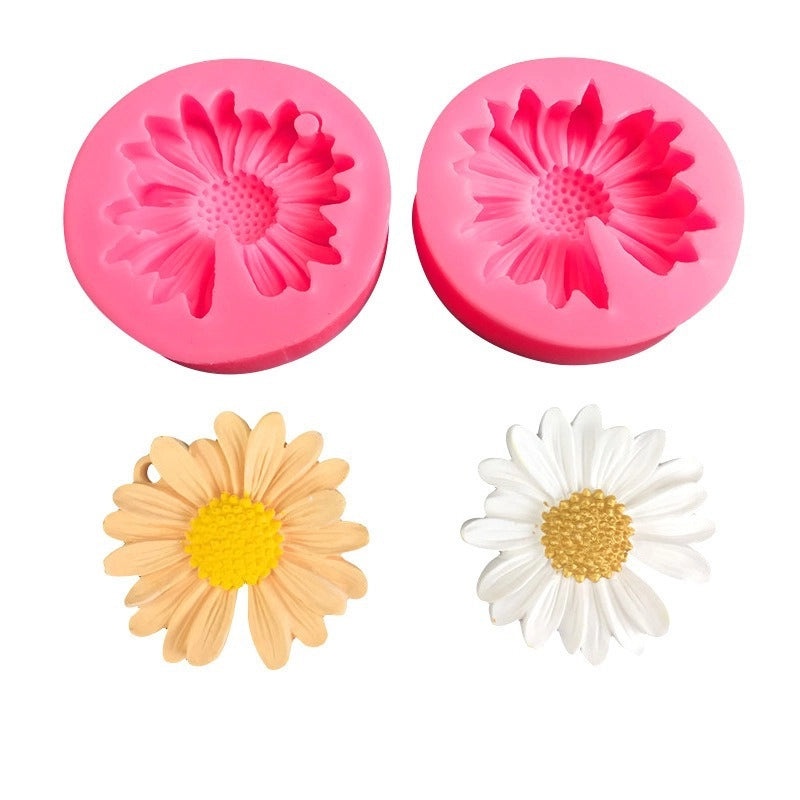 2 Pieces Casual Daisy Silicone Gel Kitchen Molds Set | Kitchen Accessories