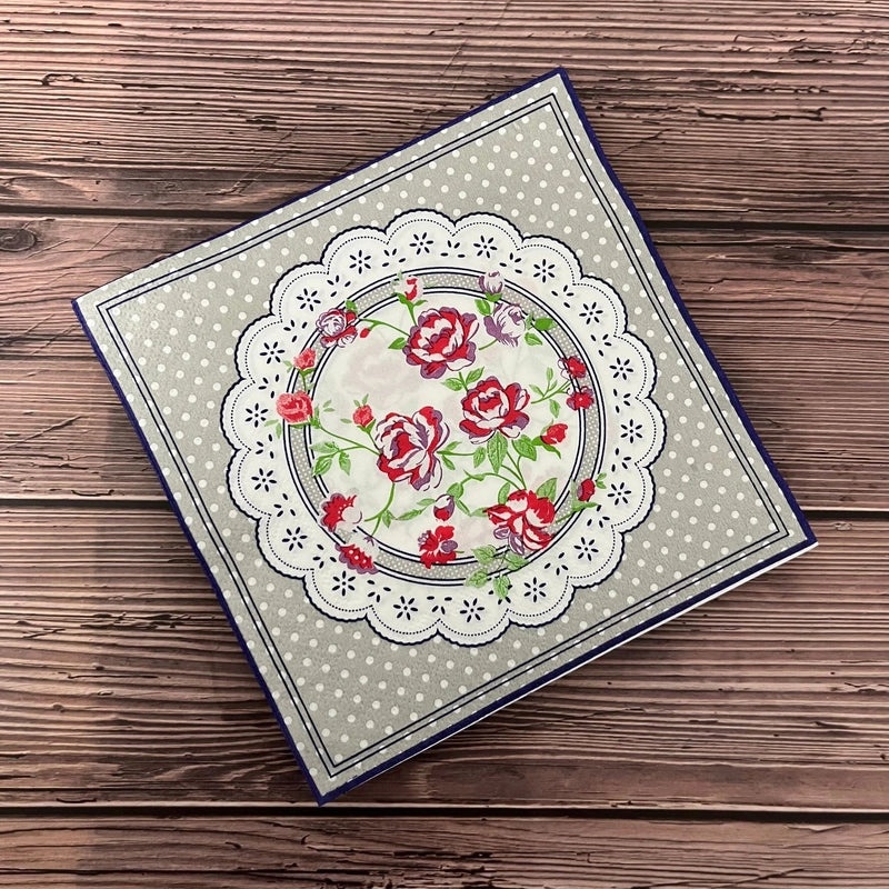 Rustic Floral Printed Wood Pulp Napkins|Home & Living > Kitchen & Dining > Paper Napkins