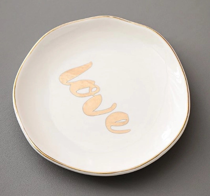 White Porcelain Heart-Shaped Plate with Letter Design - 1 Piece | Home Decor & Tableware