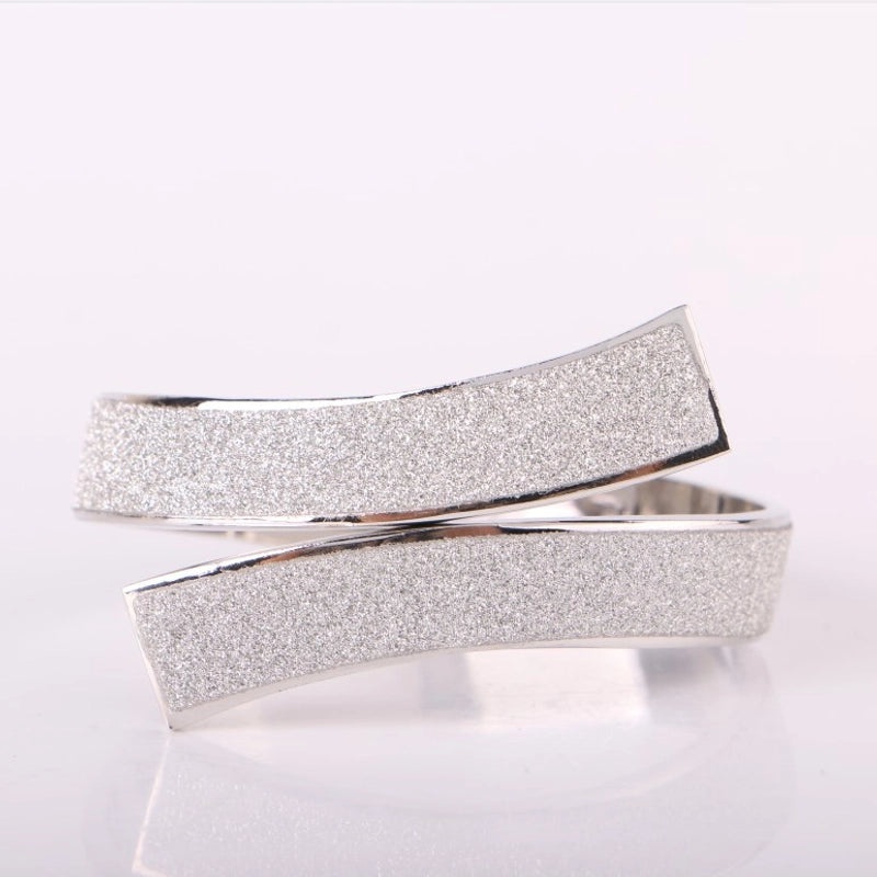 Stylish Geometric Metal Curtain Tieback Holder for Window Decor|Home & Living Accessories