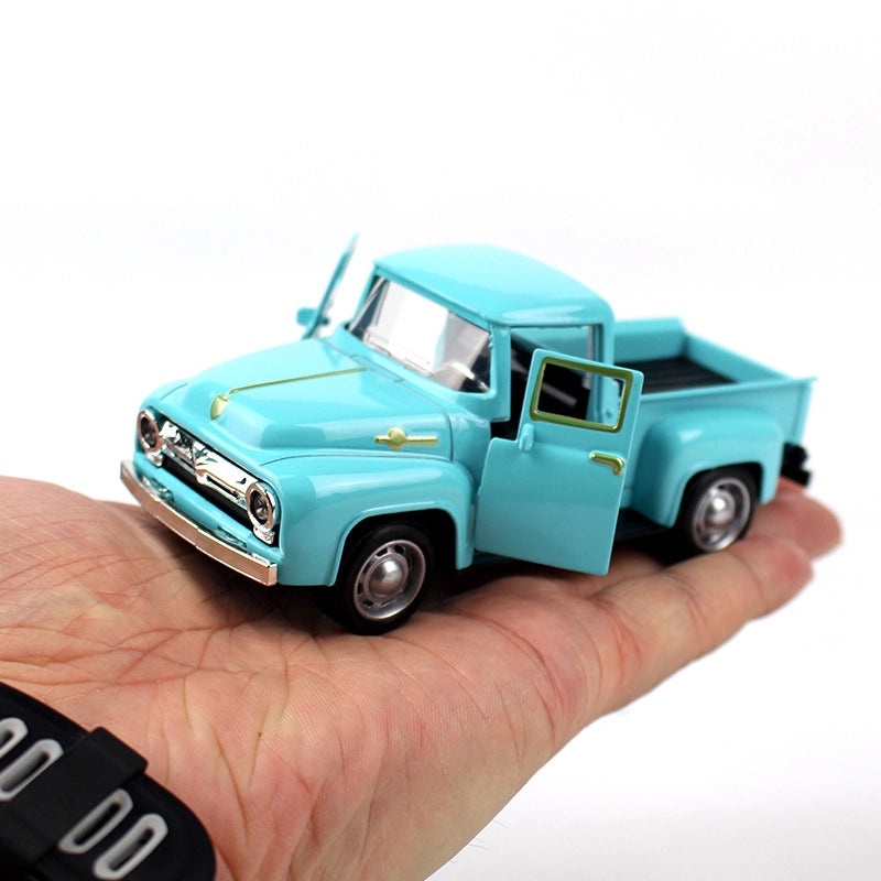 Retro Metal Pickup Car Model Ornament Classic Alloy Toy Vehicle Gift|Car Accessories