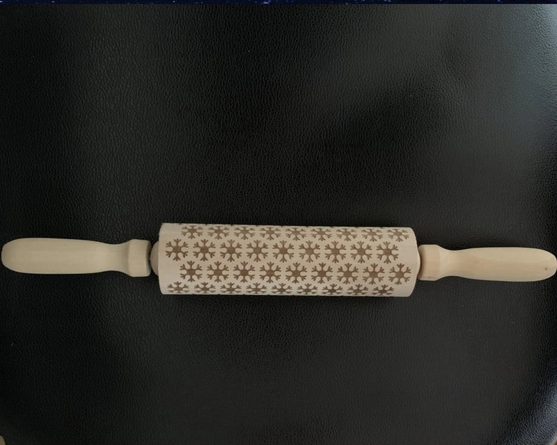 Holiday Wooden Baking Rolling Pin Christmas Tree Elk Snowflake Pattern