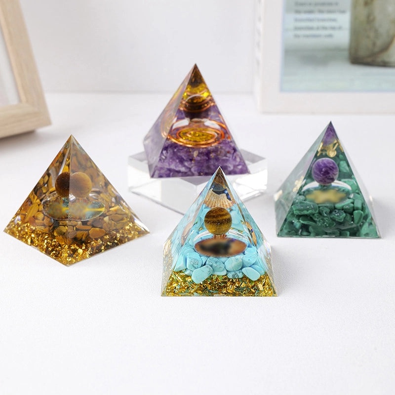 Minimalist Natural Crystal Pyramid Ornament Small Conical Decorative Crystal Piece|Home Decor Accessories
