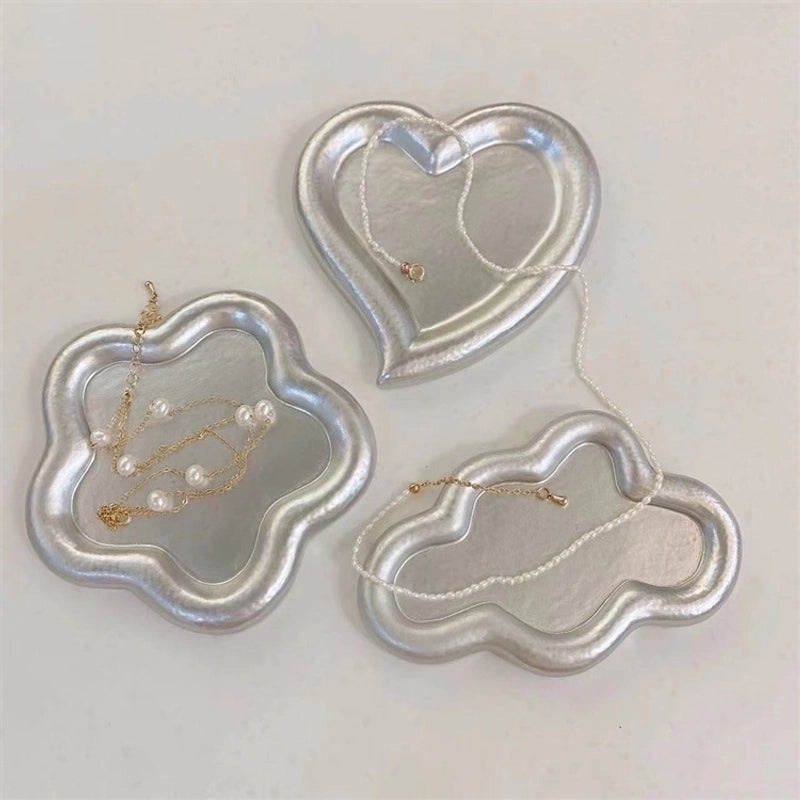 Heart Shaped Resin Ornaments for Home Decor | Home Decorations