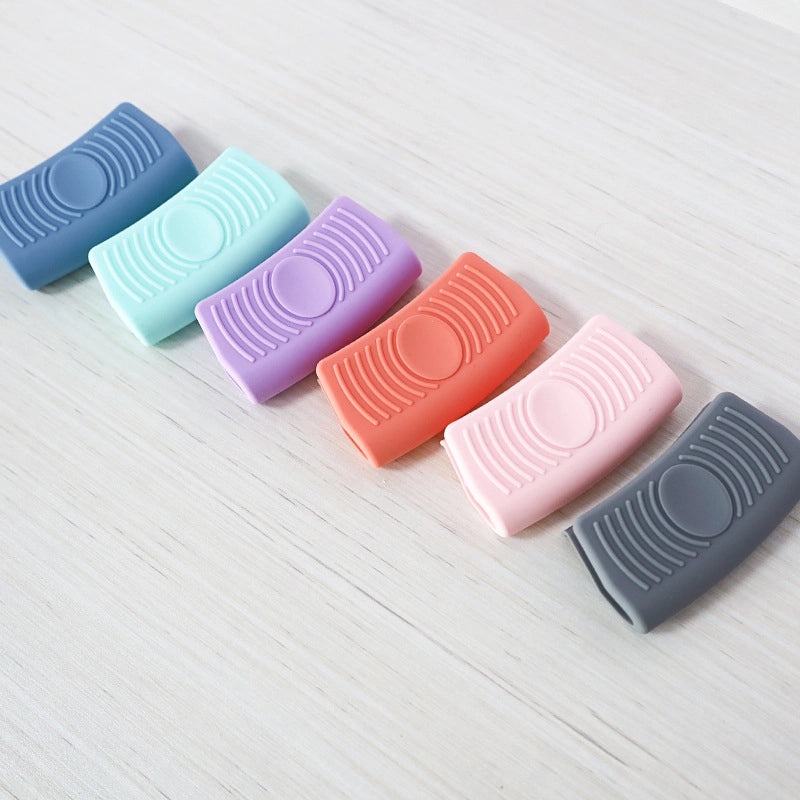 Minimalist Solid Color Silicone Bowl Clip for Kitchen Storage|Kitchen Accessories