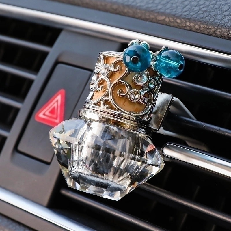 Colorful Transparent Geometric Crystal Car Air Vent Perfume Bottle Hanging Ornament|Car Accessories