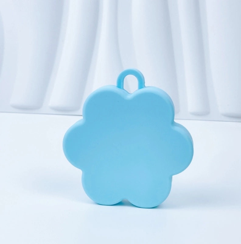 Minimalist Solid Color Silicone Shampoo Brush for Casual and Elegant Hair Care|Hair Care Accessories