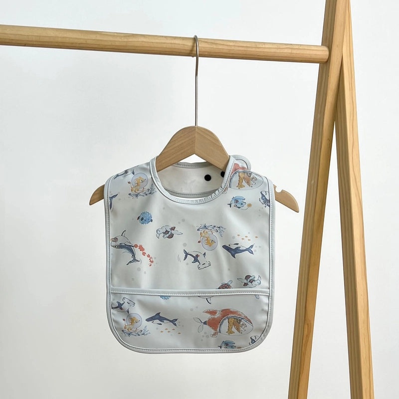 Waterproof Baby Bib with Cartoon Print Sleeveless PU Spit Bag Soft Infant Feeding Accessory|Baby Accessories