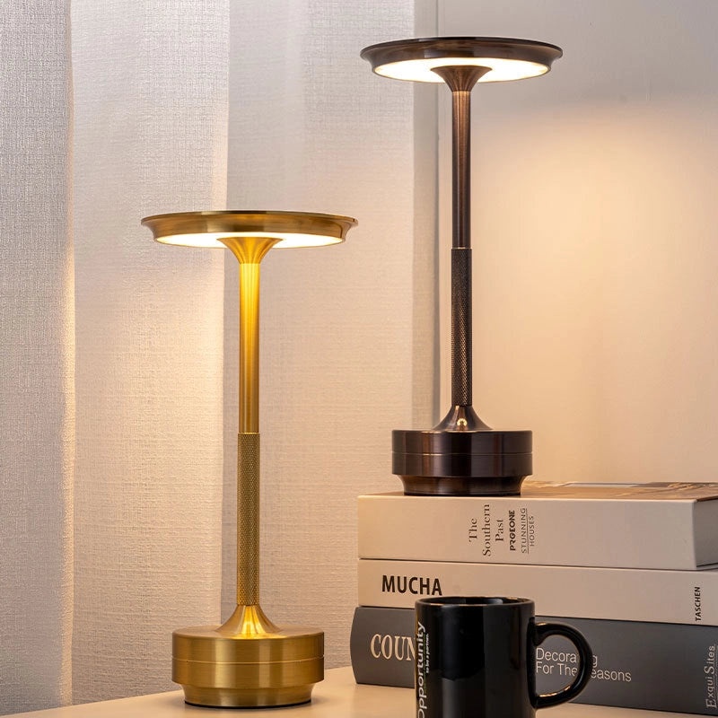 Iron High-leg Outdoor Table Lamp with USB Charging and Touch Control, Three-color Luxury Lighting|Outdoor Lighting