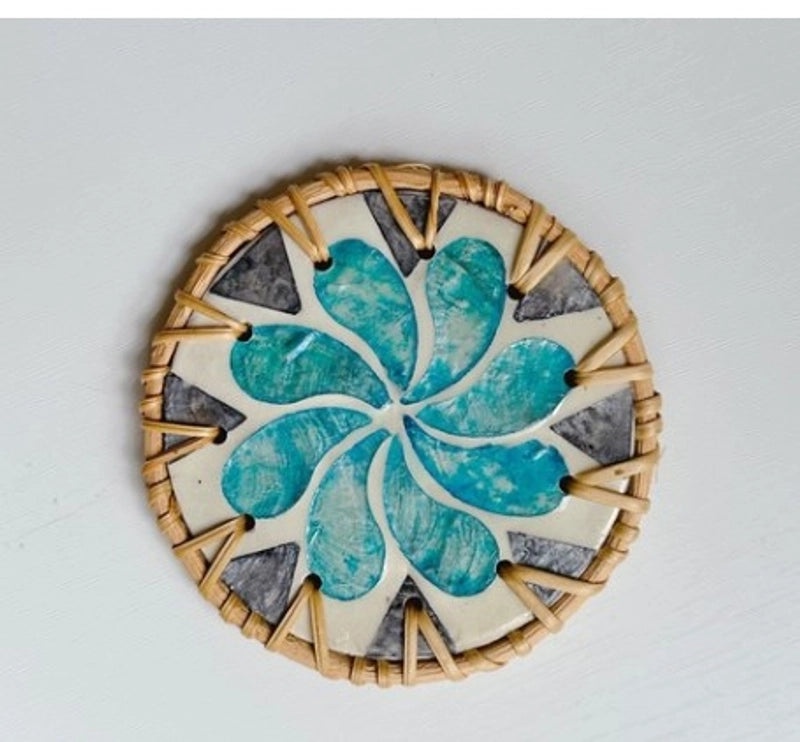 Retro Floral Wooden Placemat Single Piece | Home & Kitchen Tableware