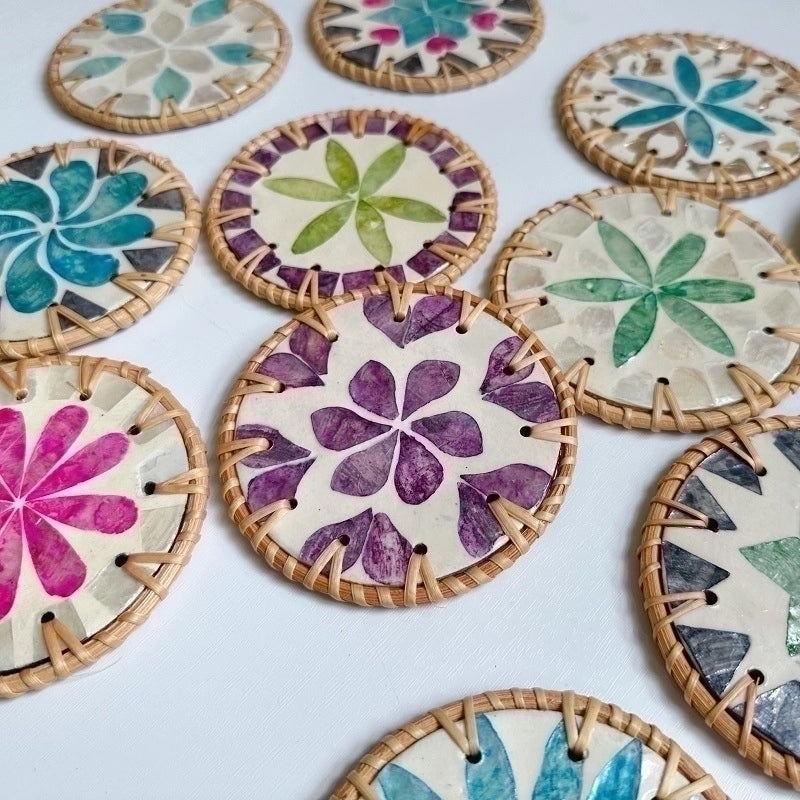 Retro Floral Wooden Placemat Single Piece | Home & Kitchen Tableware