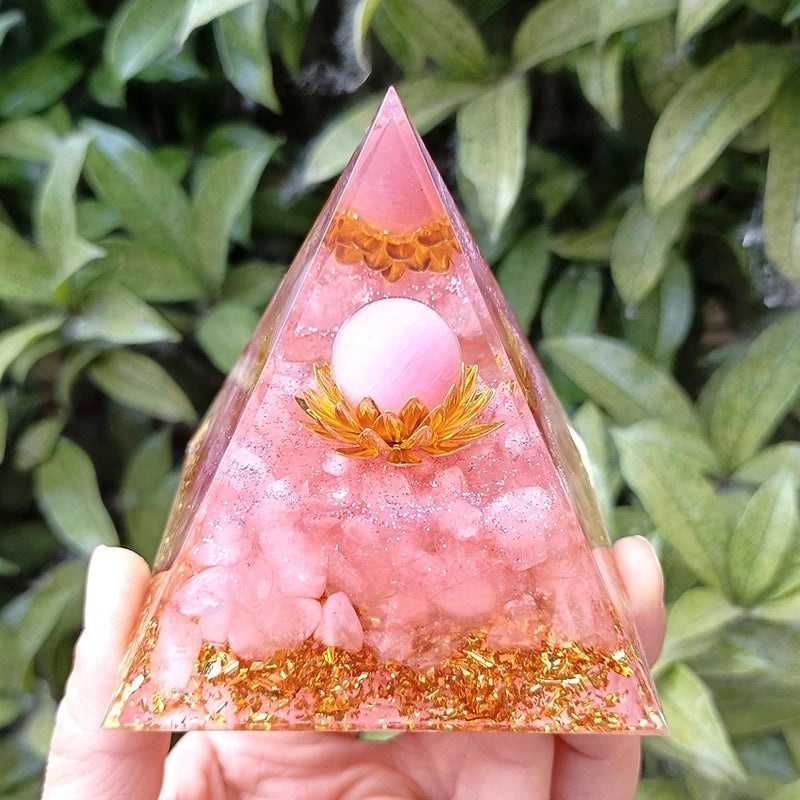 Classic Geometric Acrylic Crystal Pyramid Decor|Home Decor