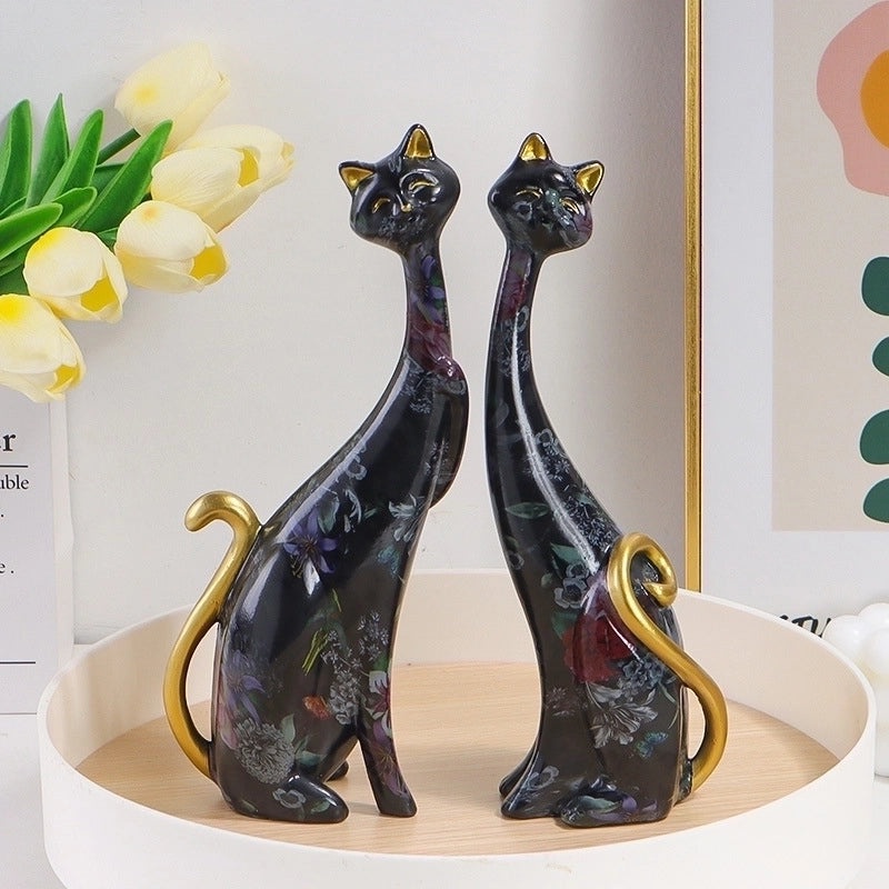 Vintage Style Cat Resin Figurines|Home Decor & Collectibles