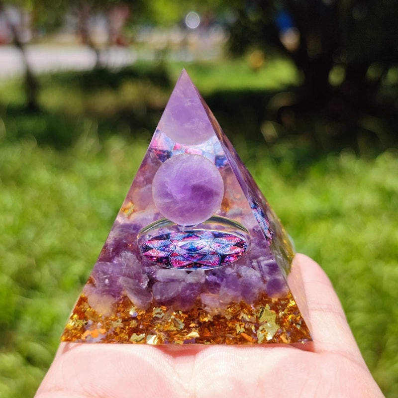 Minimalist Geometric Resin Crystal Pyramid Ornament | Home Decor