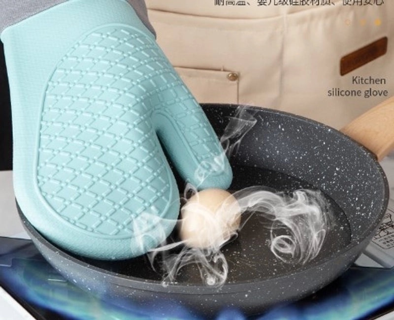 Heat Resistant Color Block Silicone Gloves for Kitchen Use | Kitchen & Dining Accessories