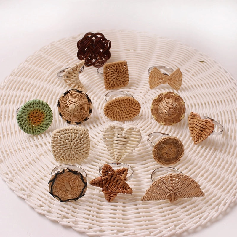 Simple Bamboo Napkin Rings Set of 6 for Casual Dining | Tableware & Dining Accessories