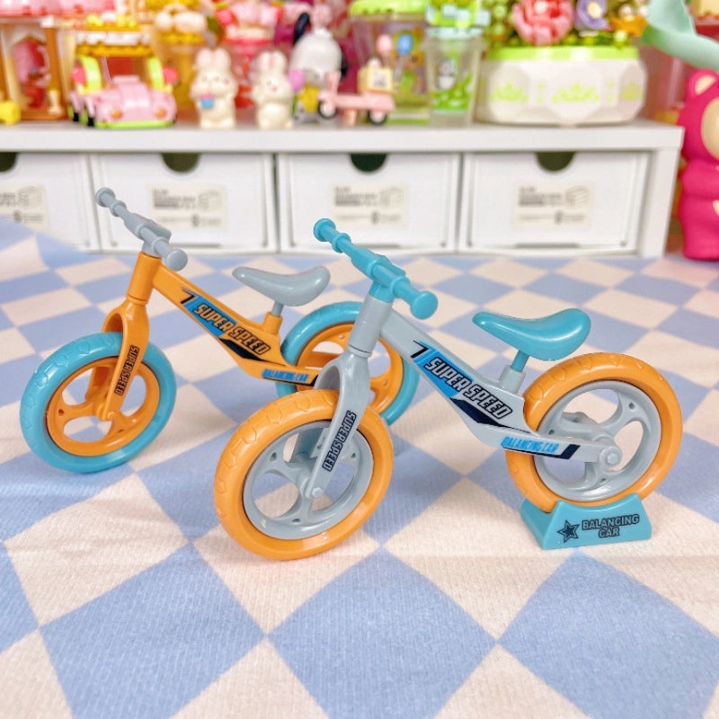 Movable Sliding Bicycle Couple Keychain Creative Jewelry Hanging Ornament | Accessories & Keychains