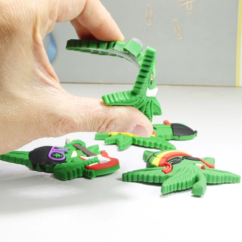 圣诞农庄圣诞帽圣诞老人树叶合成树脂|节日装饰用品