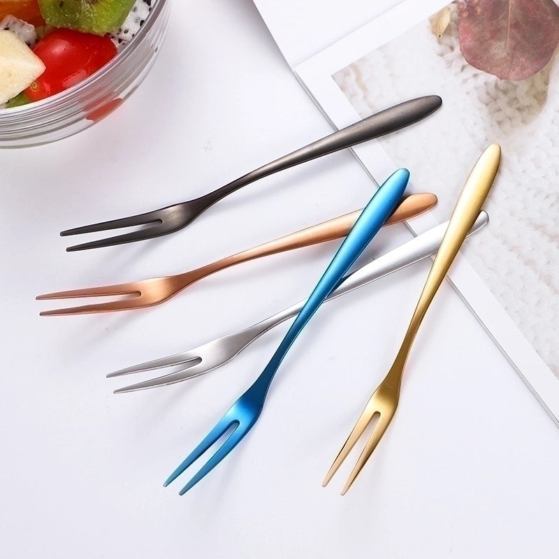 Stainless Steel Fruit Fork in Solid Color for Casual Dining|Kitchen & Dining Utensils