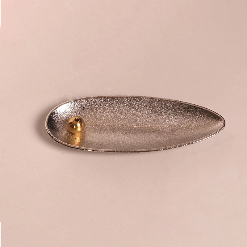 Copper Artisan Alloy Incense Holder for Zen Tea Ceremony | Home Decor & Incense Accessories