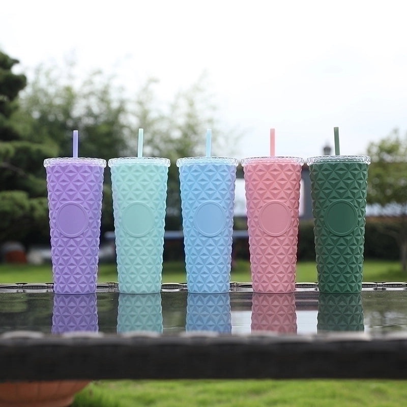 Stylish Solid Color Plastic Water Bottle for Everyday Use | Drinkware