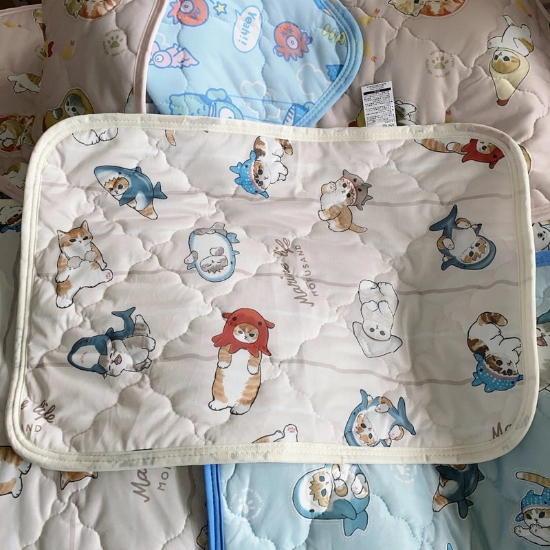 Cool Quilted Summer Pillow Mat with Mofusand Bread Thief Design Ugly Fish Print|Home & Living/Table Linens & Textiles