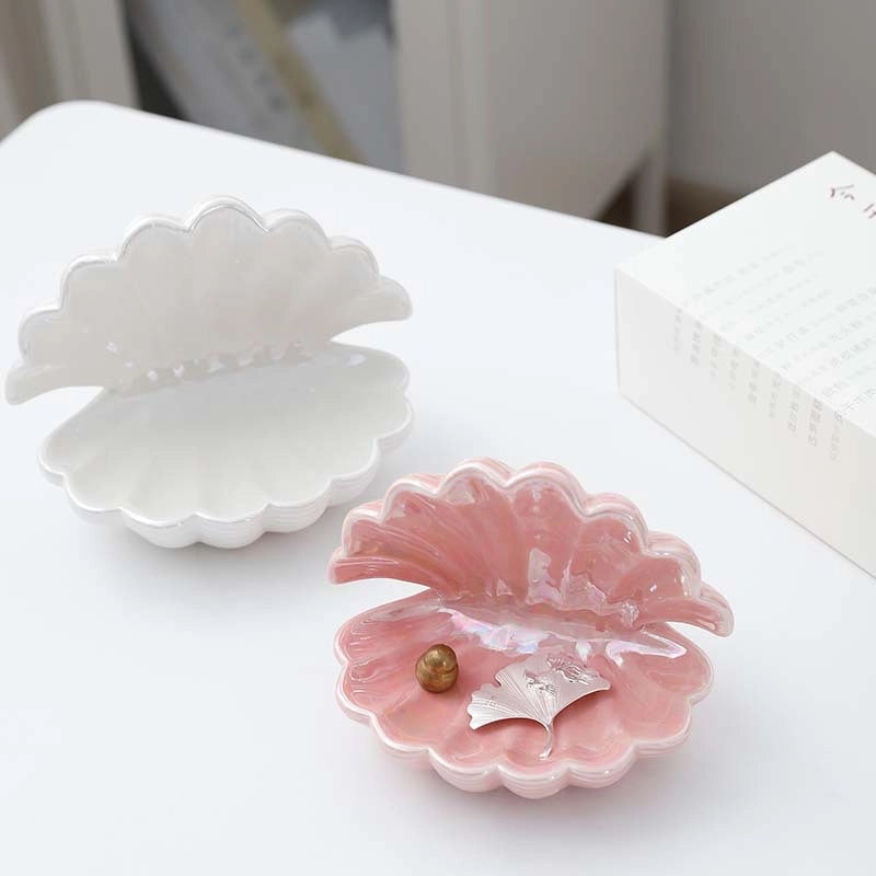 Minimalist White Shell Tray Decorative Piece for Beach-Themed Home | Home Decor