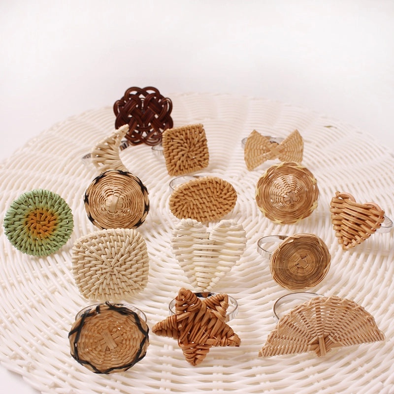 Simple Bamboo Napkin Rings Set of 6 for Casual Dining | Tableware & Dining Accessories