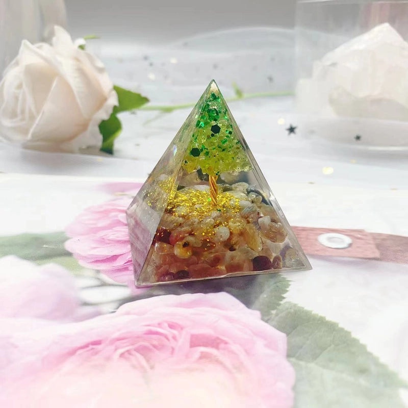 Festive Resin and Crystal Holiday Ornaments|Christmas Decorations