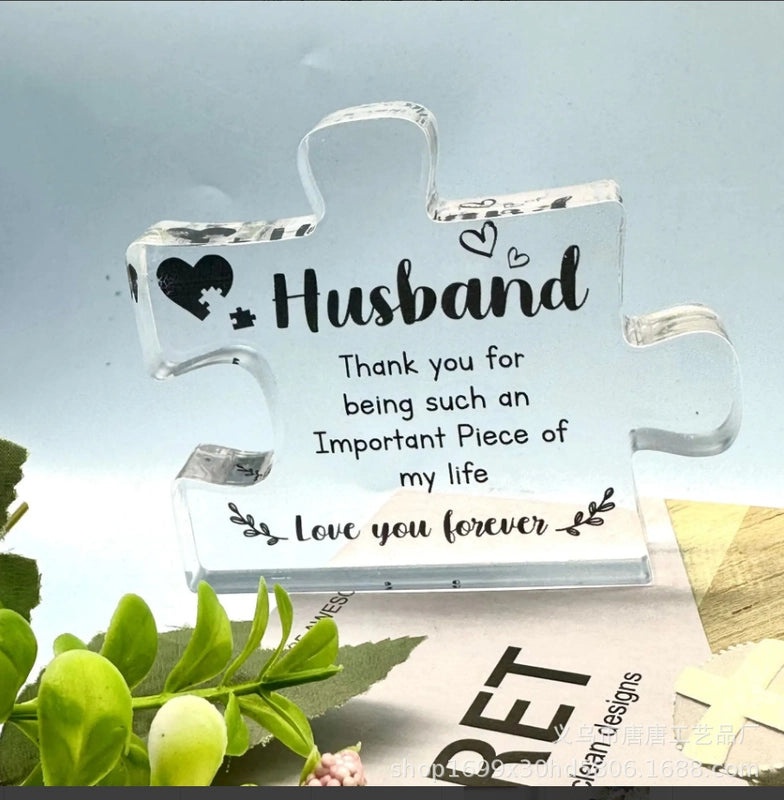 Charming Letter Flower Acrylic Ornament for Home Decor|Home Decor & Gifts