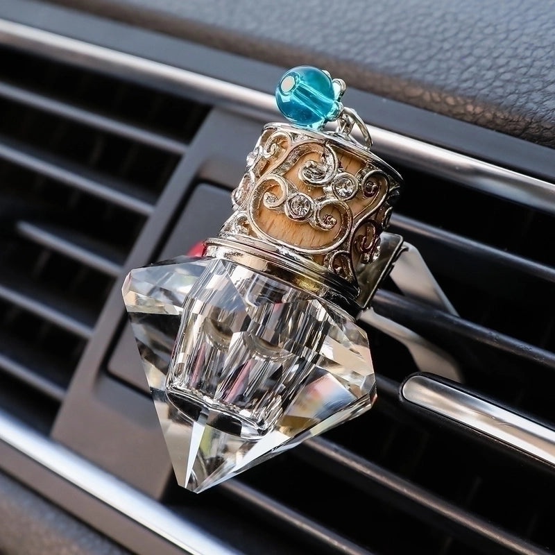 Colorful Transparent Geometric Crystal Car Air Vent Perfume Bottle Hanging Ornament|Car Accessories