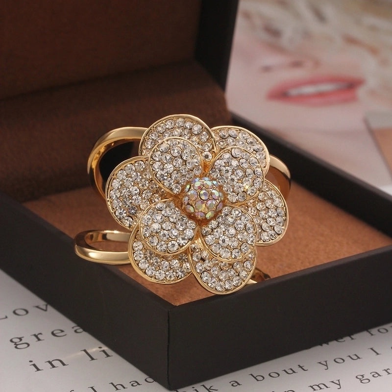 Korean Style Woolen Coat Clip with Rose and Large Bead Scarf Buckle | Accessories & Scarves